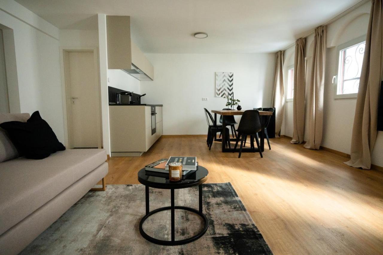 Oldtown Studio Apartment With 2 Bathrooms Düsseldorf Exterior foto