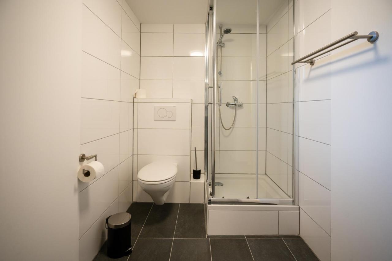 Oldtown Studio Apartment With 2 Bathrooms Düsseldorf Exterior foto